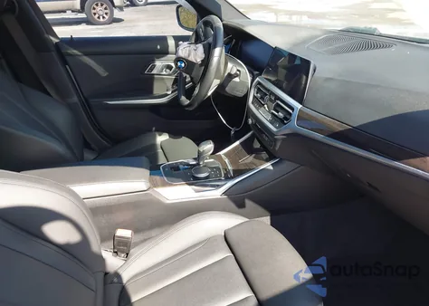 2019 BMW 330I z USA, uszkodzony, nr VIN WBA5R1C53KFH11233